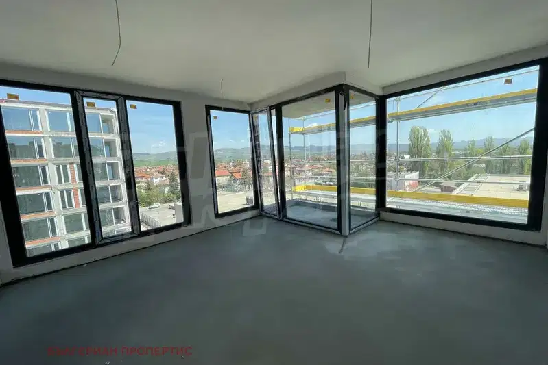 3-bedroom apartment in Sofia, Kostinbrod