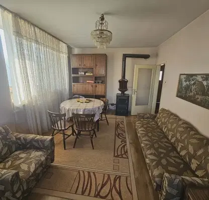 Photo 2 — 3-bedroom apartment in Kyrdjali, Centyr