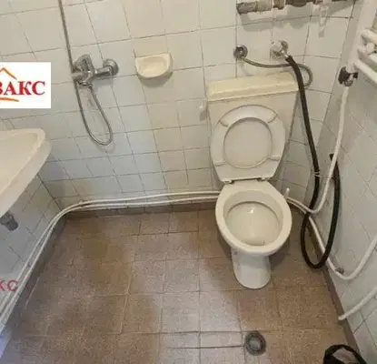 Снимка 5 — Двустаен апартамент в Кърджали, Център