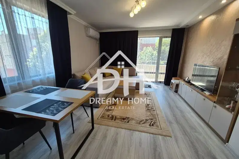 3-bedroom apartment in Kyrdjali, Vyzrojdenci