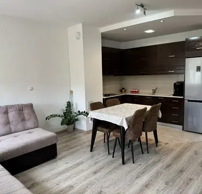 Photo 2 — 3-bedroom apartment in Kyrdjali, Vyzrojdenci