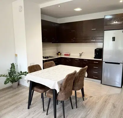 Photo 3 — 3-bedroom apartment in Kyrdjali, Vyzrojdenci
