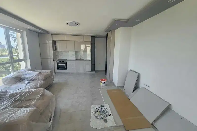 3-bedroom apartment in Kyrdjali, Vyzrojdenci