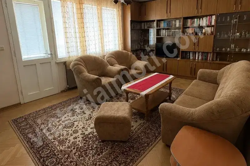 4-bedroom apartment in Veliko Tyrnovo, Lyaskovec