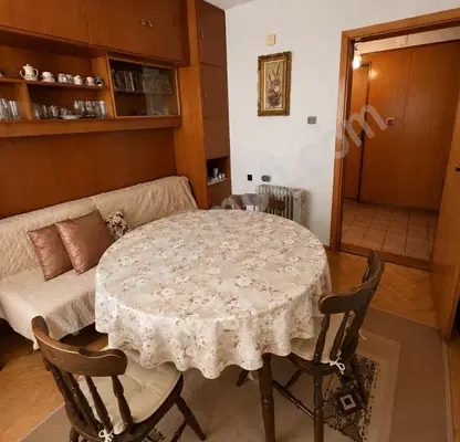 Photo 3 — 4-bedroom apartment in Veliko Tyrnovo, Lyaskovec