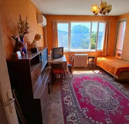Photo 2 — Two-room apartment with south aspect in the centre of Mezdra