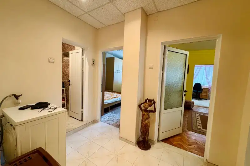 3-bedroom apartment in Montana, Idealen Centyr