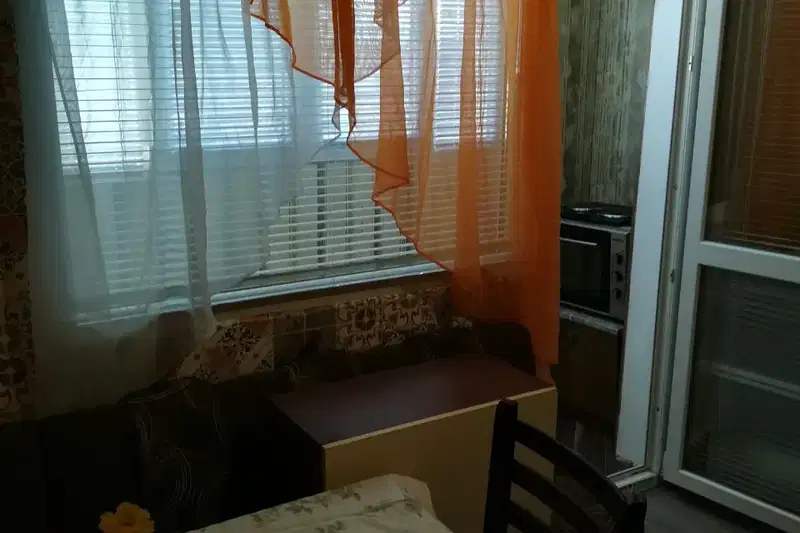 Двустаен апартамент в Монтана, Младост 2