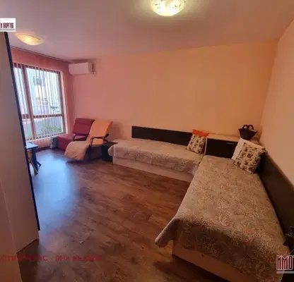 Снимка 4 — Двустаен апартамент с три тераси в Несебър, Черно море 3