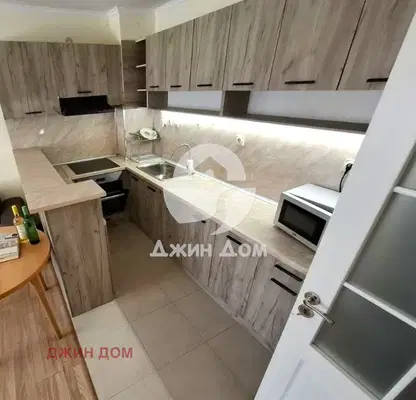 Снимка 3 — Тристаен апартамент с две тераси в Несебър, кв. Черно море 2