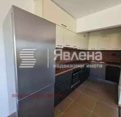 Снимка 4 — Двустаен апартамент в Бургас, Несебър
