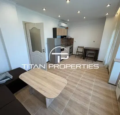 Photo 2 — Two-room apartment in Nessebar with terrace and elevator