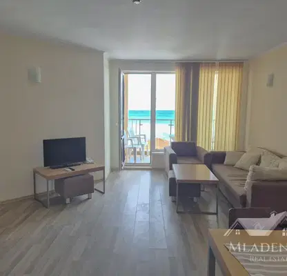 Photo 3 — 4-room apartment with sea view in Obzor, gated complex