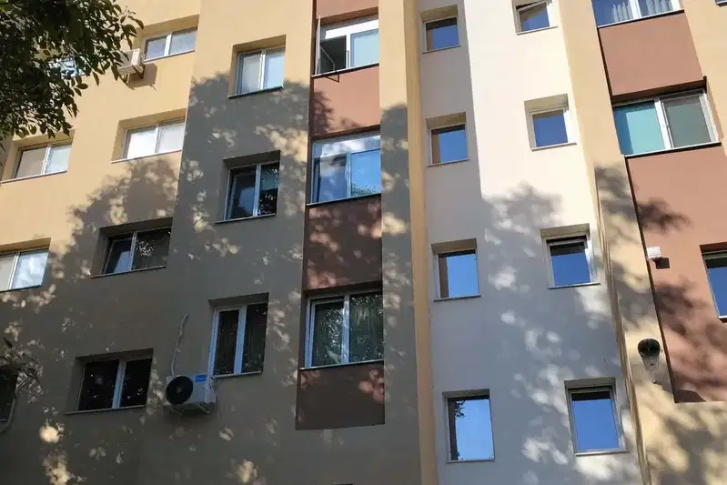 Многостаен апартамент в Пазарджик, Център