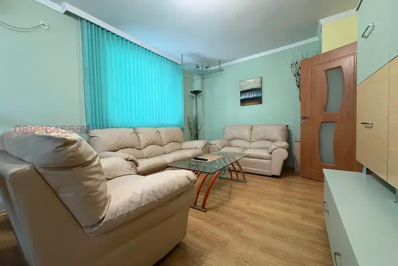 3-bedroom apartment in Pazardjik, Idealen Centyr