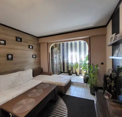Photo 2 — 4-bedroom apartment in Pazardjik, Idealen Centyr