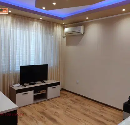 Photo 3 — 3-bedroom apartment in Pazardjik, Mladost