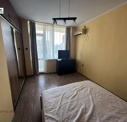 Снимка 4 — Двустаен апартамент в Пазарджик, Запад