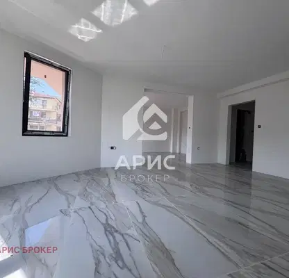 Photo 4 — 3-bedroom apartment in Oblast Pazardjik, Peshtera