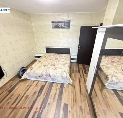 Снимка 4 — Тристаен апартамент с две тераси в 9-ти квартал, Плевен