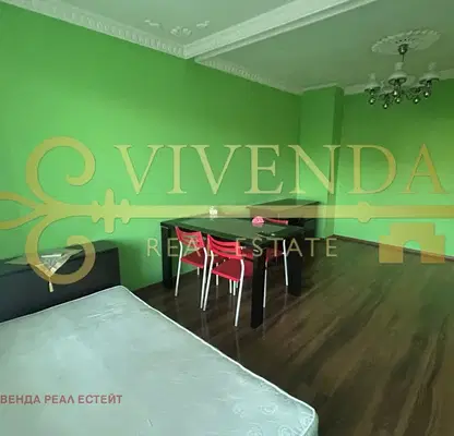Снимка 5 — Двустаен апартамент в Дружба 1, Плевен с тераса