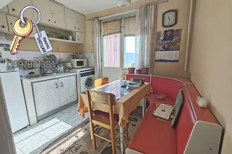 4-bedroom apartment in Pleven, Idealen Centyr