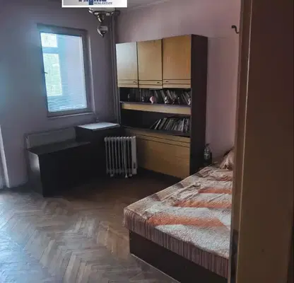 Снимка 2 — Двустаен апартамент в Широк център, Плевен с тераса