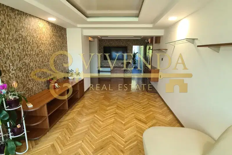 3-bedroom apartment in Pleven, Shirok Centyr