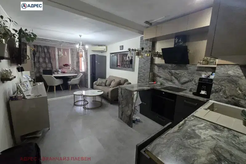 3-bedroom apartment in Pleven, Shirok Centyr