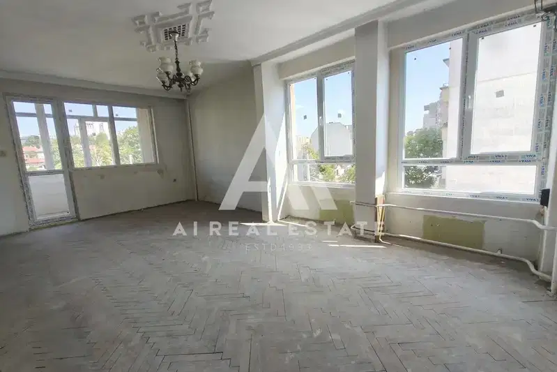 3-bedroom apartment in Pleven, Shirok Centyr