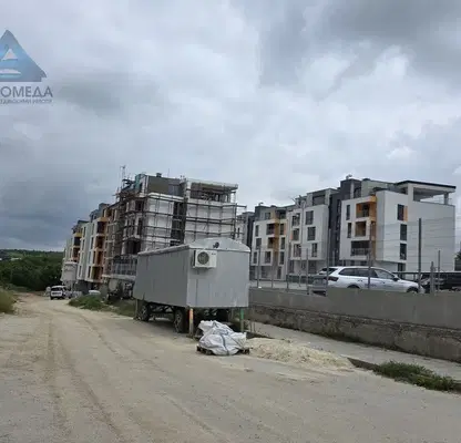 Снимка 2 — Тристаен апартамент в Широк център, Плевен с тераса
