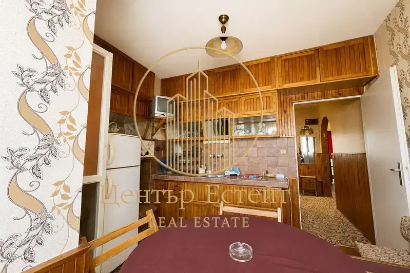 3-bedroom apartment in Pleven, Shirok Centyr