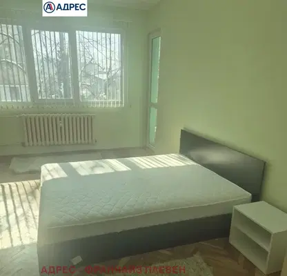 Снимка 5 — Тристаен апартамент в Плевен, Широк център