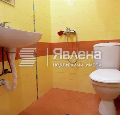 Снимка 4 — Двустаен апартамент в Център на Пловдив с функционално разпределение