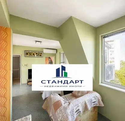 Снимка 3 — Тристаен апартамент с две спални в Център, Пловдив