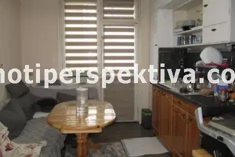3-bedroom apartment in Plovdiv, Centyr