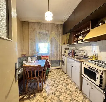 Photo 4 — Three-room apartment with two terraces in the centre of Plovdiv