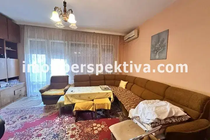 3-стаен апартамент с две тераси в Центъра на Пловдив, Стария град