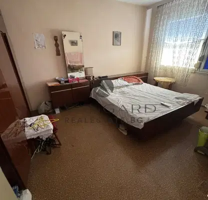 Снимка 3 — Тристаен апартамент с две тераси в Центъра на Пловдив