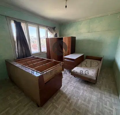 Снимка 5 — Тристаен апартамент с две тераси в Центъра на Пловдив, Стария град