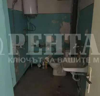 Снимка 5 — Тристаен апартамент в Център Пловдив с две тераси