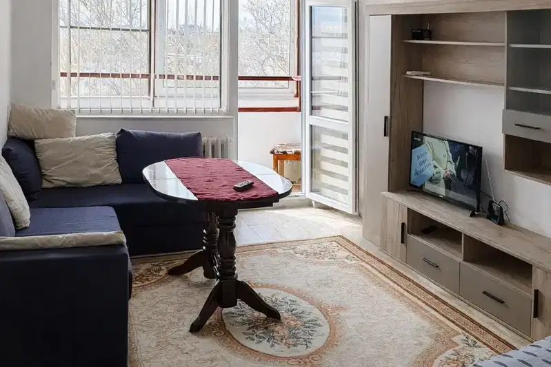 One-room apartment in Center, Plovdiv with elevator