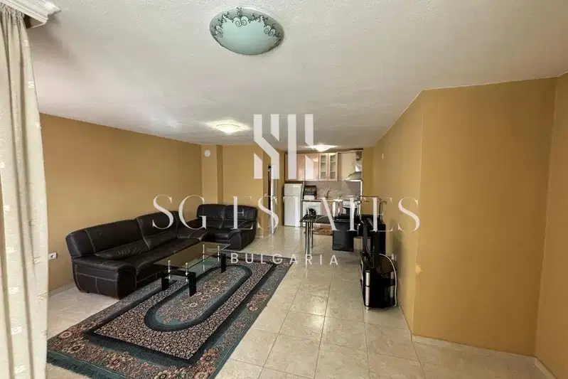 2-bedroom apartment in Plovdiv, Centyr