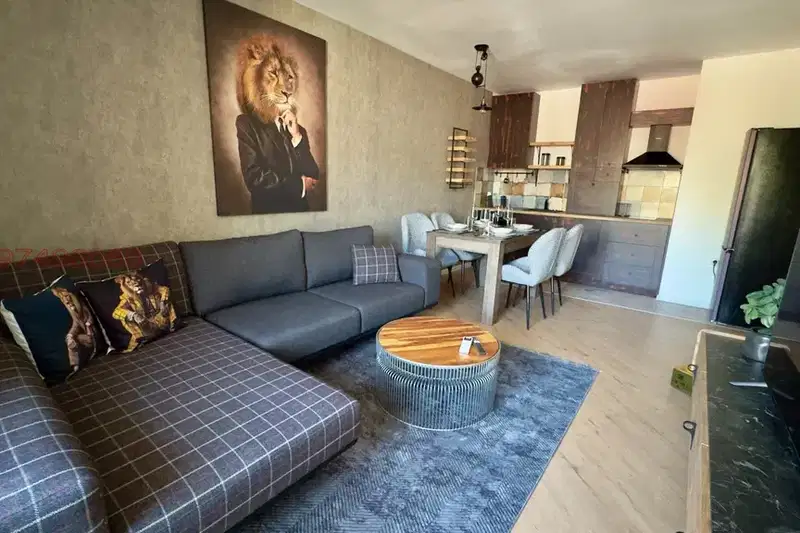 Two-room apartment in Center, Plovdiv with parking space