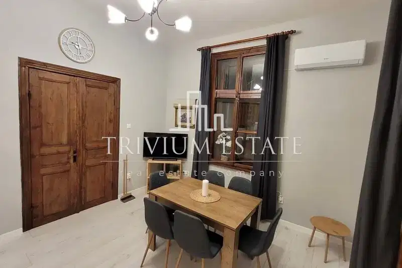 Three-room apartment in Plovdiv Center with cultural value