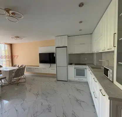 Photo 3 — Three-room apartment with garage in Center, Plovdiv, Ponedelnik pazar