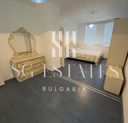 Photo 3 — Three-room apartment with terrace in Center, Plovdiv
