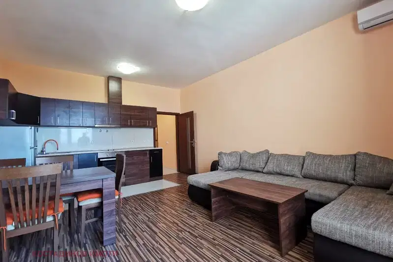 Three-room apartment in Shirok Tsentar, Plovdiv with elevator