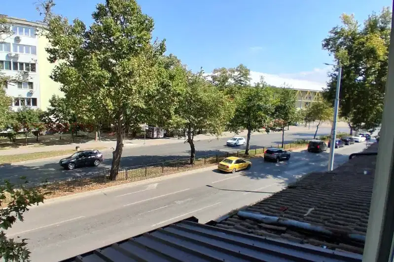 3-room apartment in Center, Plovdiv with parking space