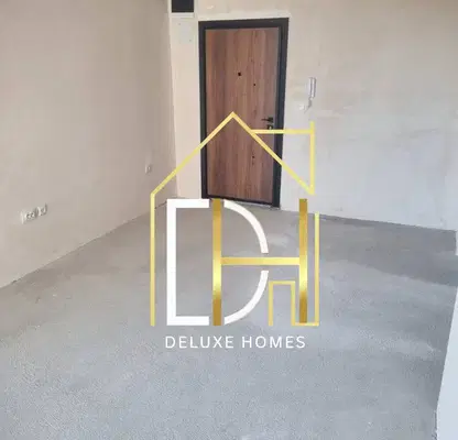 Photo 2 — One-room apartment in Gagarin with potential for conversion